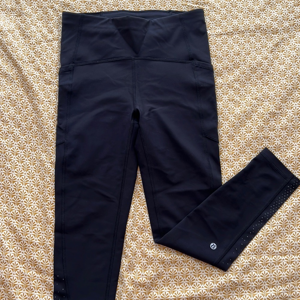 Lululemon Leggings w/ pockets!